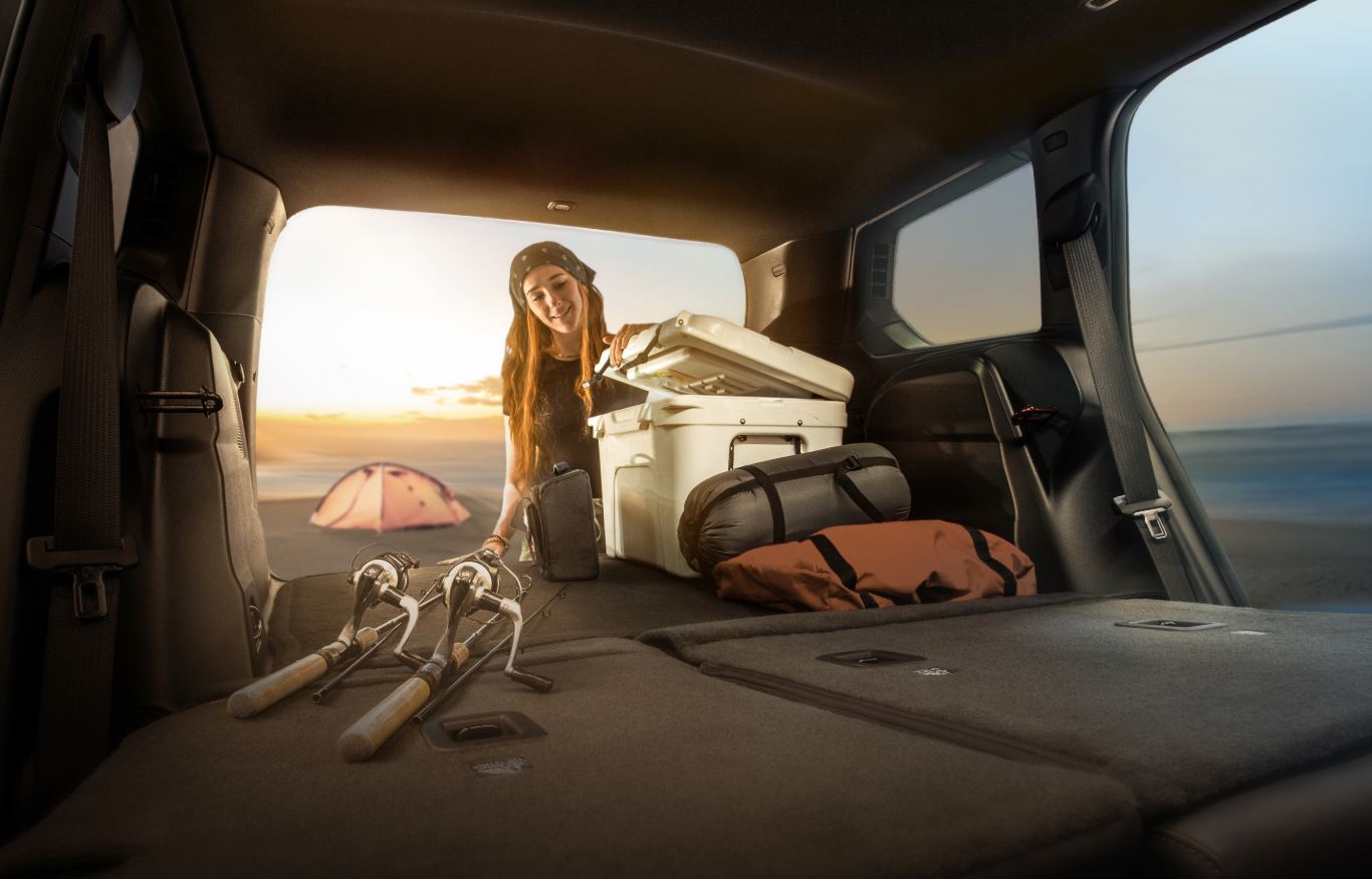 2026 Jeep Cherokee interior